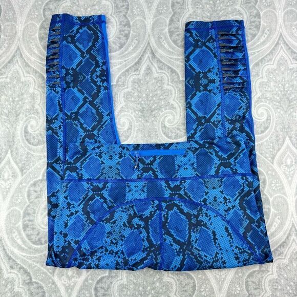 Womens Lululemon Trail Blazer Crop - Picture 6 of 8